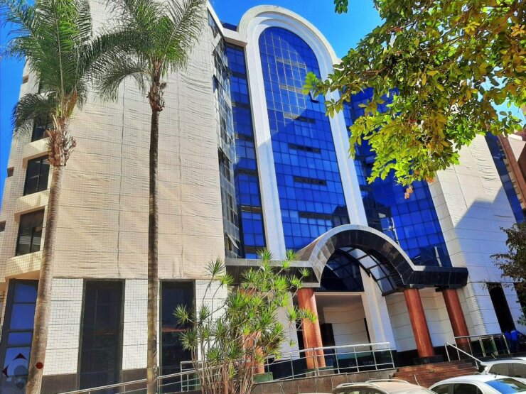 Sala comercial na SRTVS Quadra 701 Bloco k – Embassy Tower