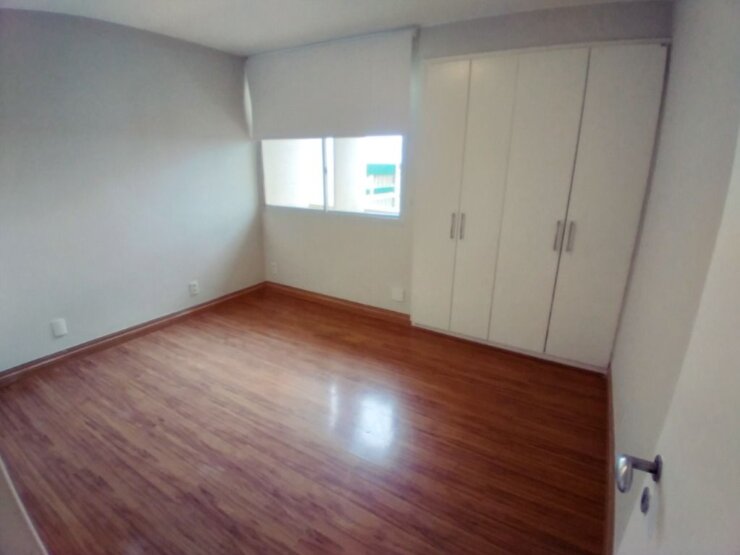 Quarto 01