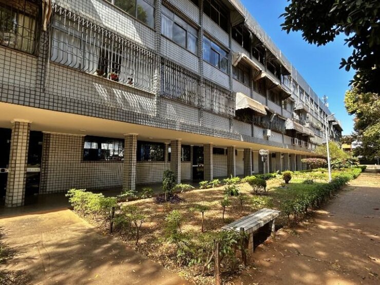 Apartamento com 3 dormitórios para alugar, 80 m² – Asa Norte – Brasília/DF