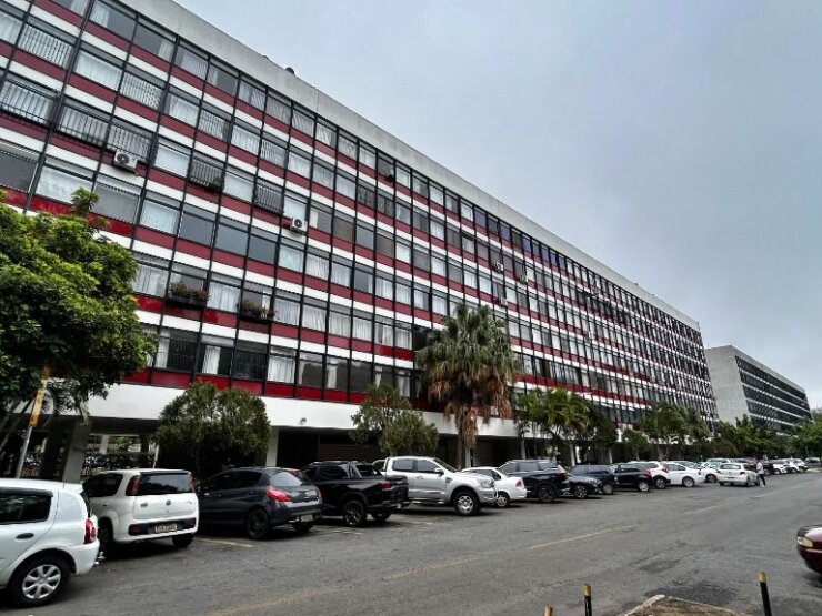 Apartamento com 3 dormitórios para alugar, 150 m² por R$ 9.605/mês – Asa Sul – Brasília/DF