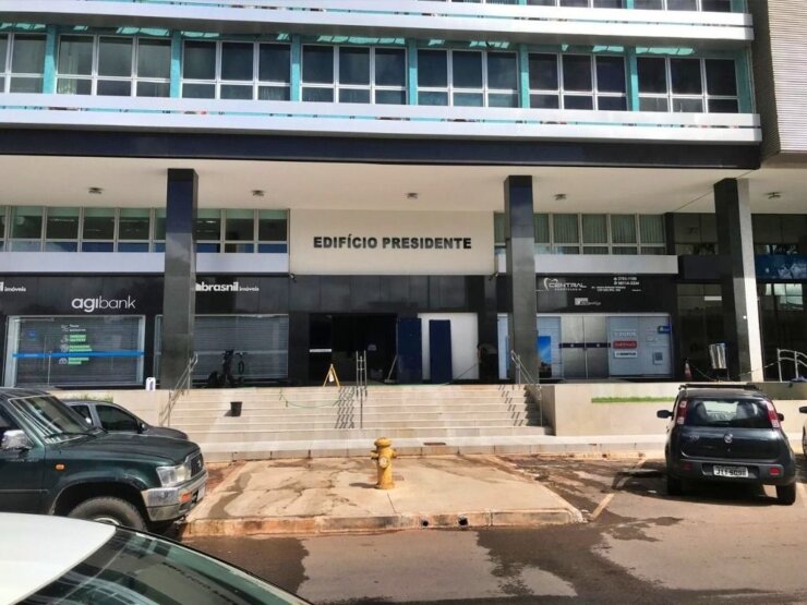 Sala comercial para venda na SCS QD 06 – Ed. Presidente