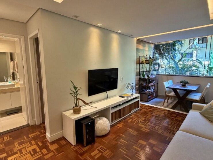 Apartamento à venda na SQN 216 Bloco B – C/ Vaga na garagem – Asa norte