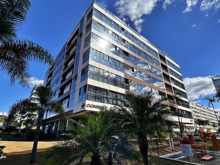 Apartamento para alugar – 03 suítes – de canto – 02 vagas na garagem – Noroeste